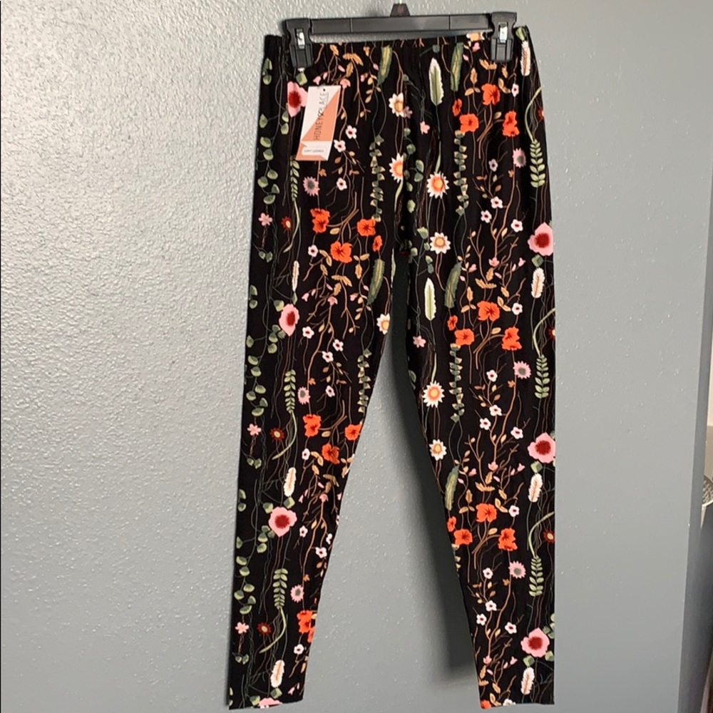 Curvy Honey & Lace leggings